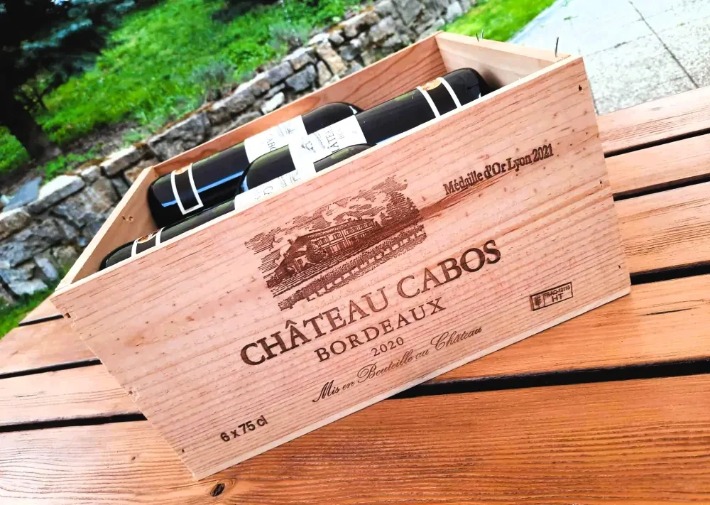 Bordeaux A.O.C. Château Cabos Rouge